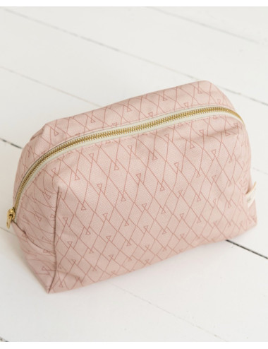 Vanity Case Graphic and Terracotta