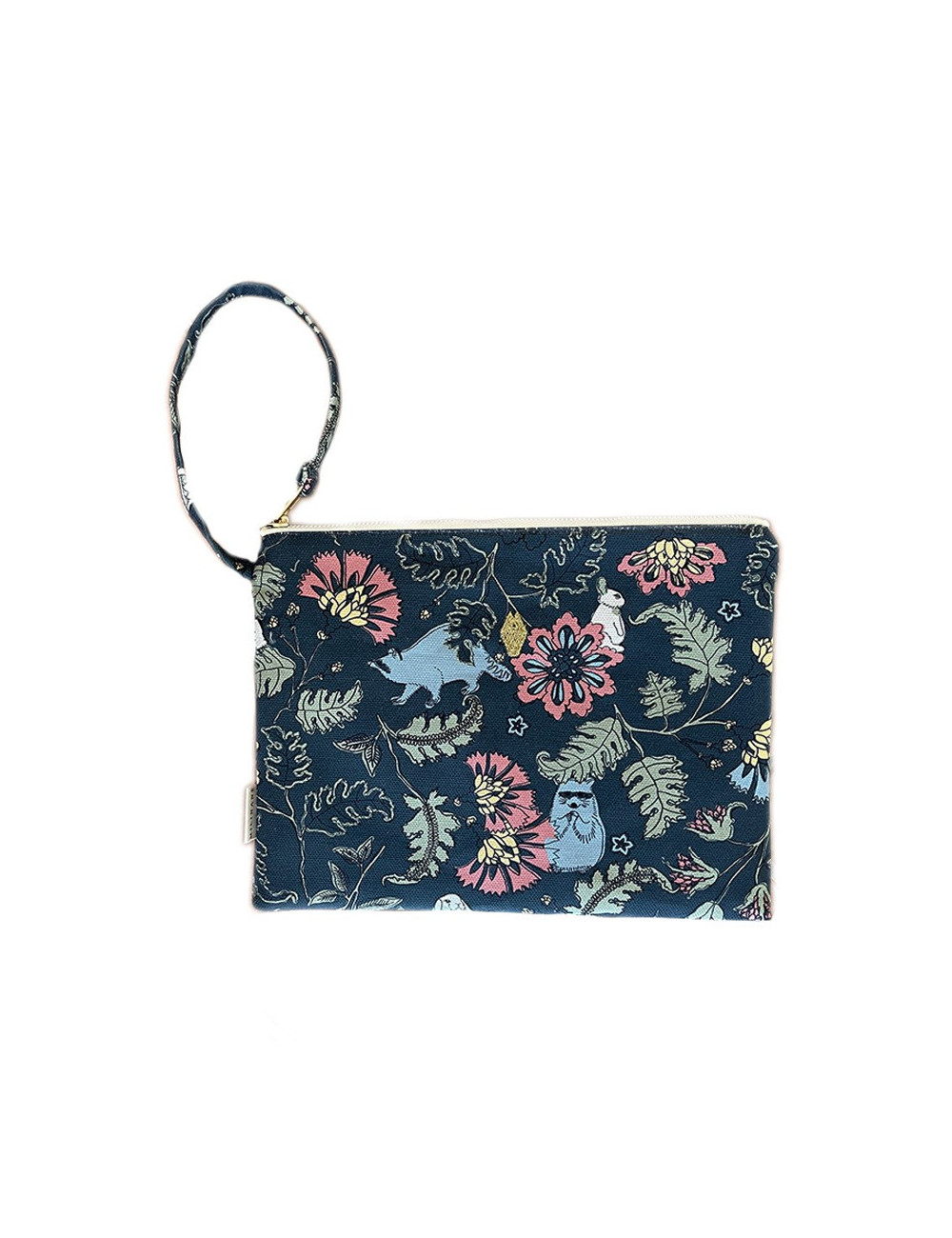 woman pouch